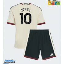 Manchester United Matheus Cunha #10 Tredjedraktsett Barn 2026-27 Kortermet (+ Korte bukser)